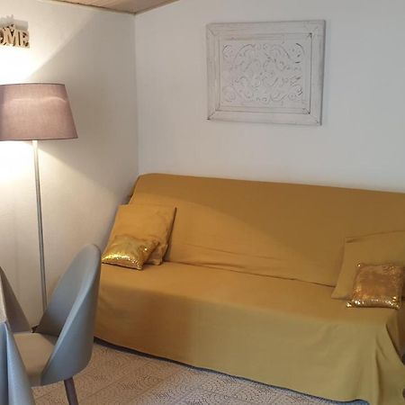 Apartment Tonci Rab Town Kültér fotó