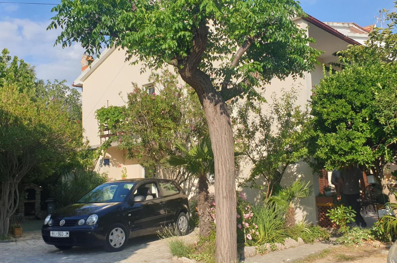Apartment Tonci Rab Town Kültér fotó