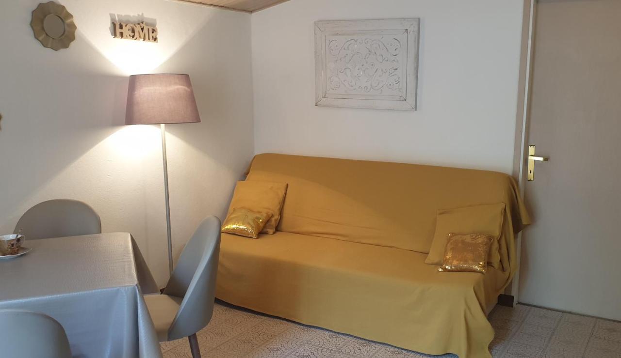 Apartment Tonci Rab Town Kültér fotó