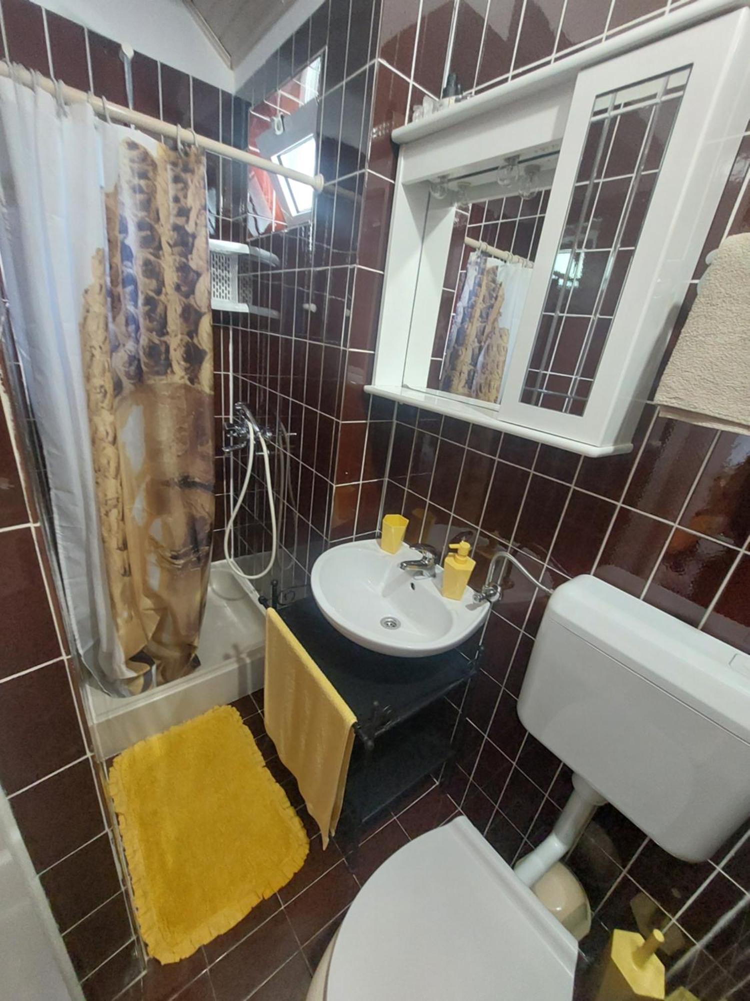 Apartment Tonci Rab Town Kültér fotó