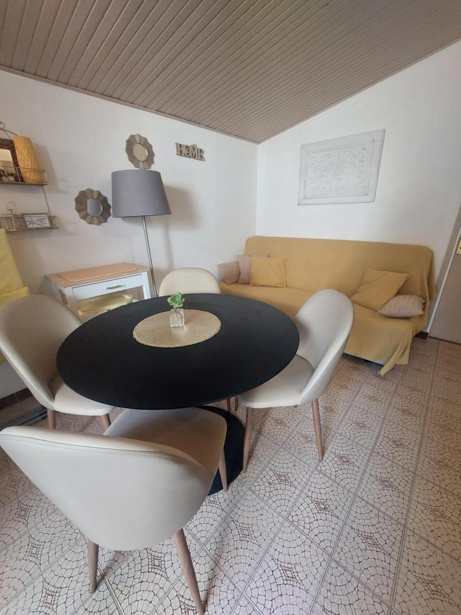 Apartment Tonci Rab Town Kültér fotó